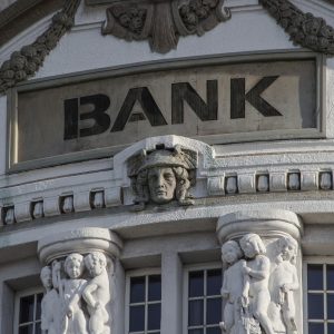 bank, money, finance-2907728.jpg